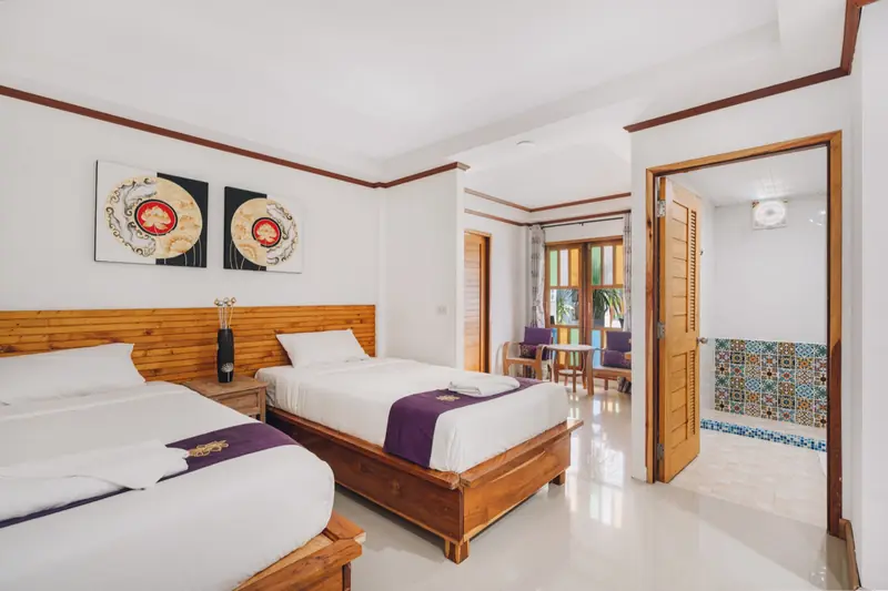 Standard Twin room with two single beds